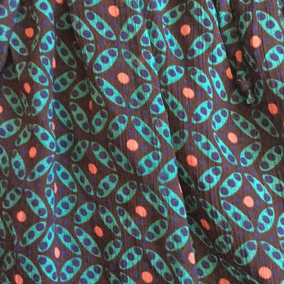 Mid length dress - Picture 2 of 3